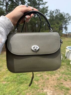 Coach Marlie Top Handle Satchel
Crossbody Purse
